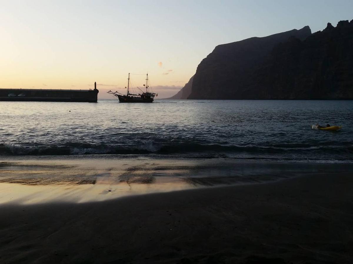 Acantilados De Los Gigantes, Islas Canarias, Espana Acantilado de los Gigantes Dış mekan fotoğraf