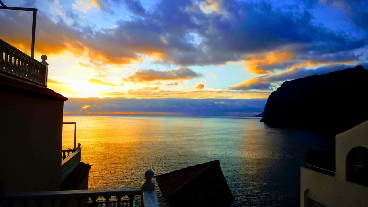 Acantilados De Los Gigantes, Islas Canarias, Espana Acantilado de los Gigantes Dış mekan fotoğraf